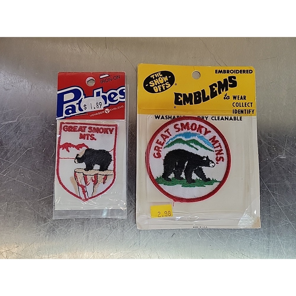 Show Offs Emblems Black Bear Patch GREAT SMOKY MOUNTAINS Mtns National Park